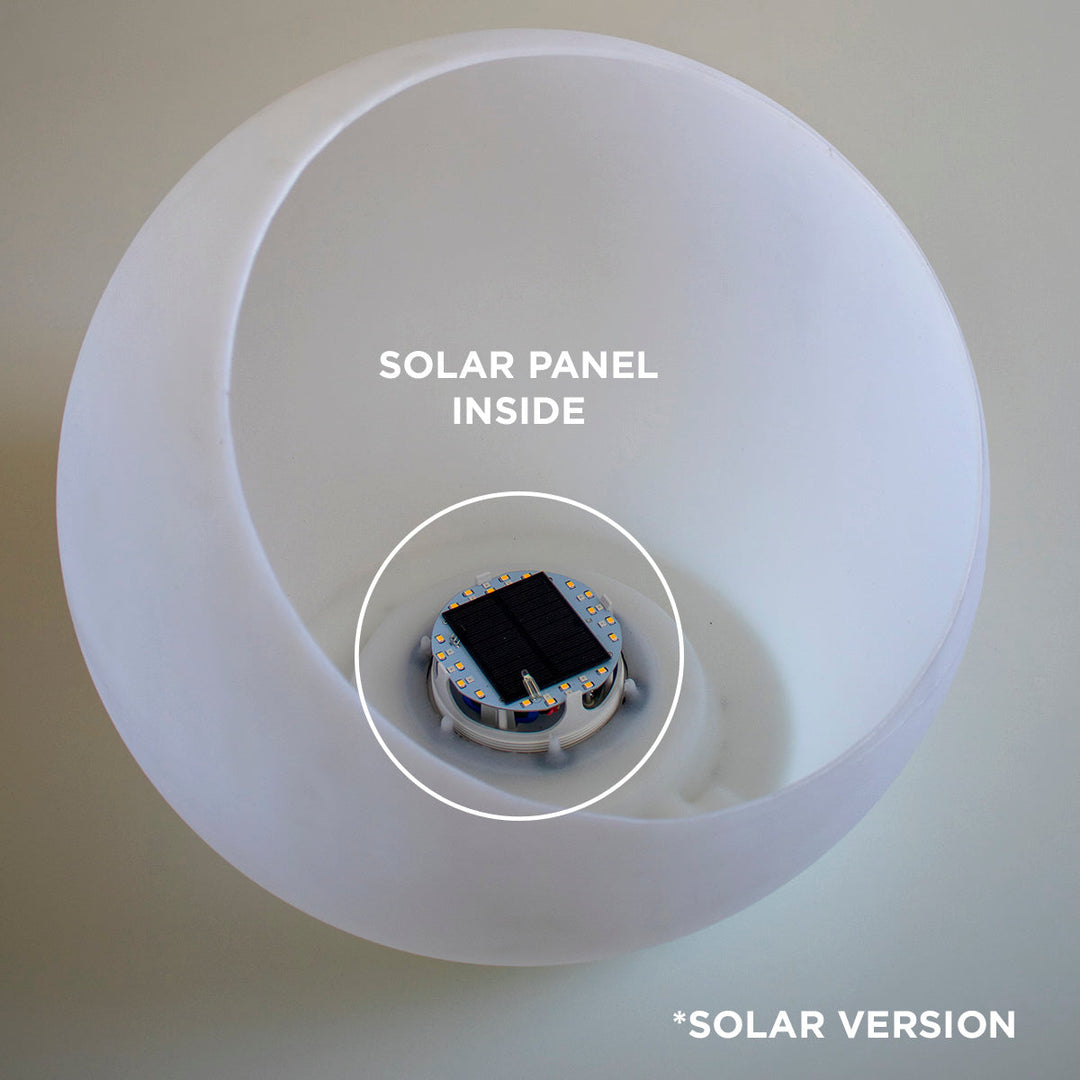 BULY Globe Light – for Garden, Pool &amp; Patio